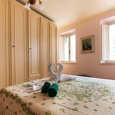 Apartment Sol & Sombra In Barga